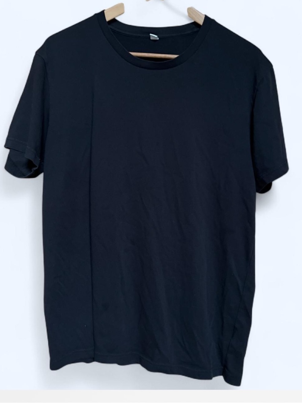 Men's Black Short Sleeve Crew Neck Tee